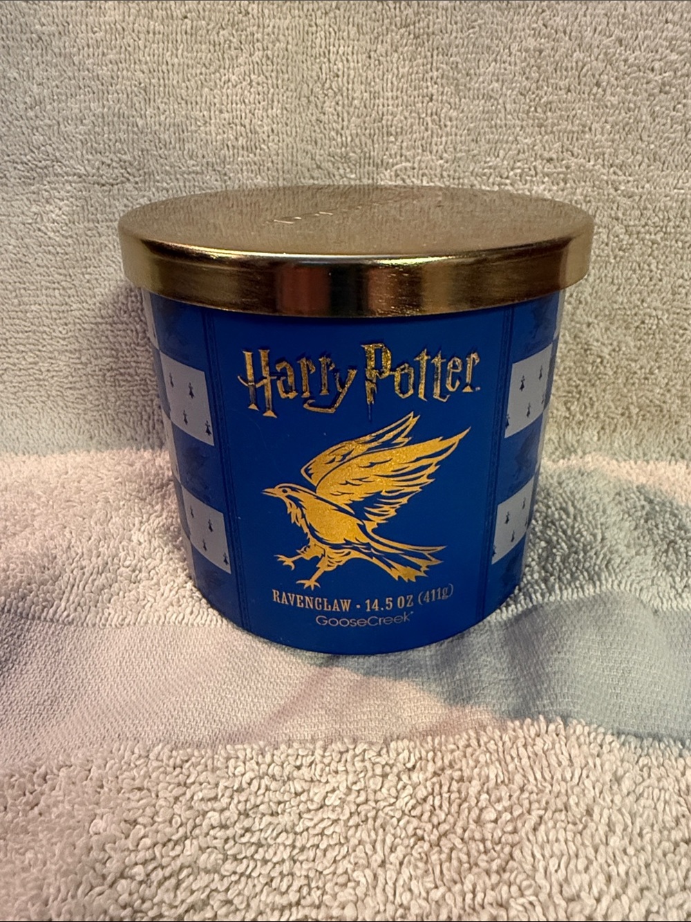 Warner Bros. Ravenclaw Candle — Blue & Gold Jar